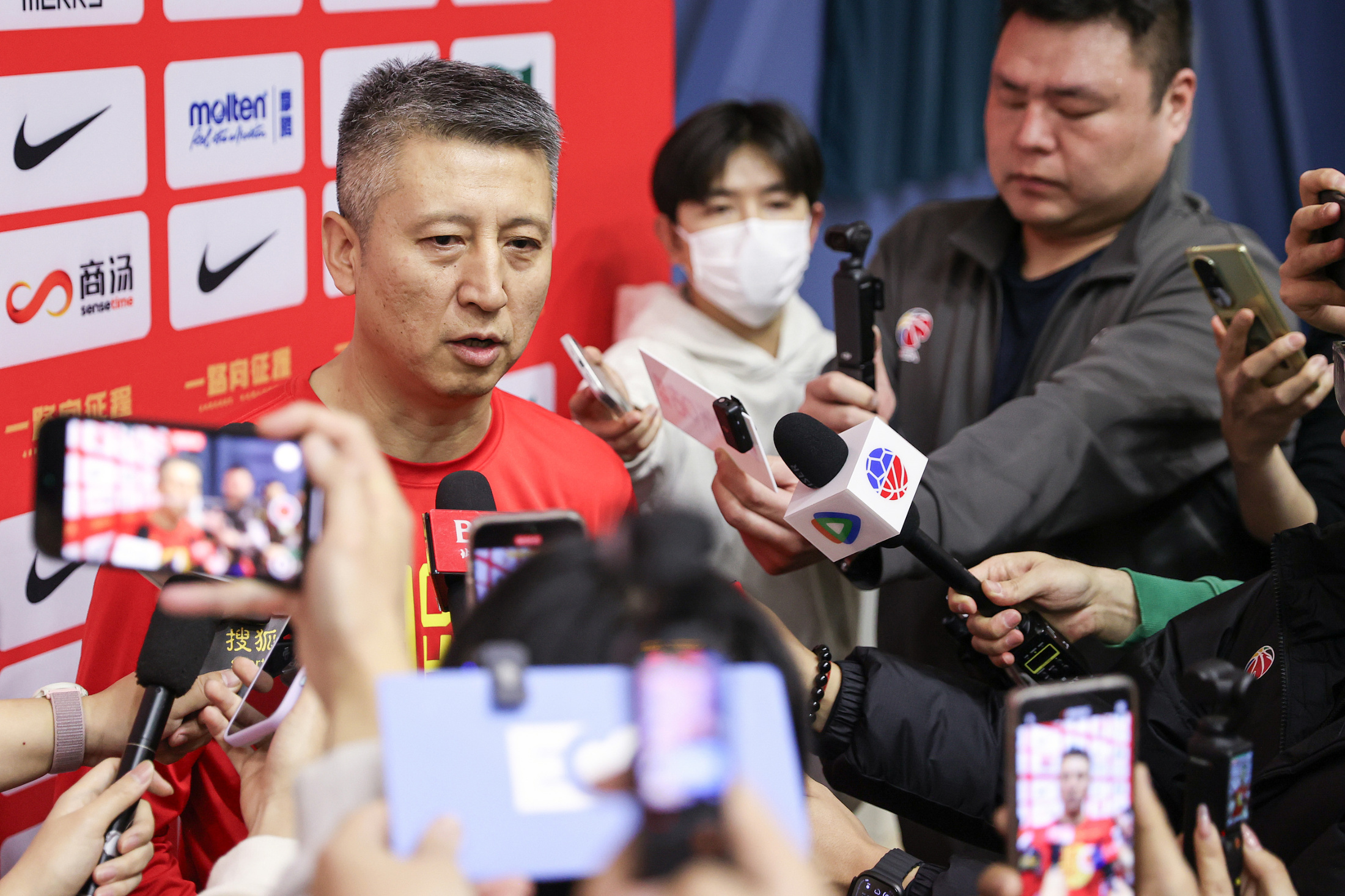 包含CBA常规赛赛前再迎强敌，西汉姆造点机会，主帅态度：赛场秩序良好，临场指挥获称赞的词条-开云棋牌