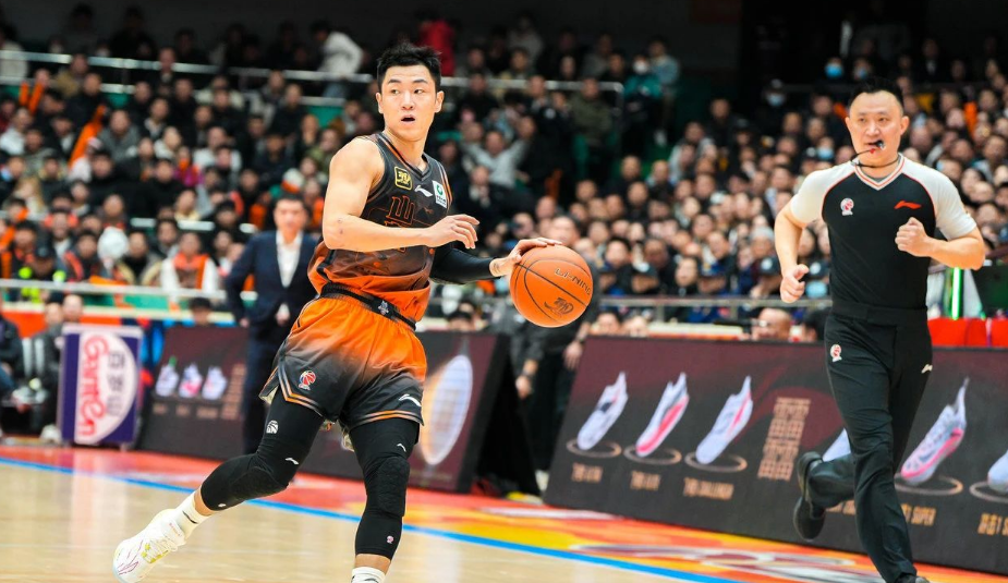 包含CBA季后赛国际比赛日走向成谜,瓦伦西亚手感冰凉,底气十足,年轻球员得到机会的词条-开云棋牌